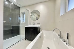 Photo 27- click for photo gallery